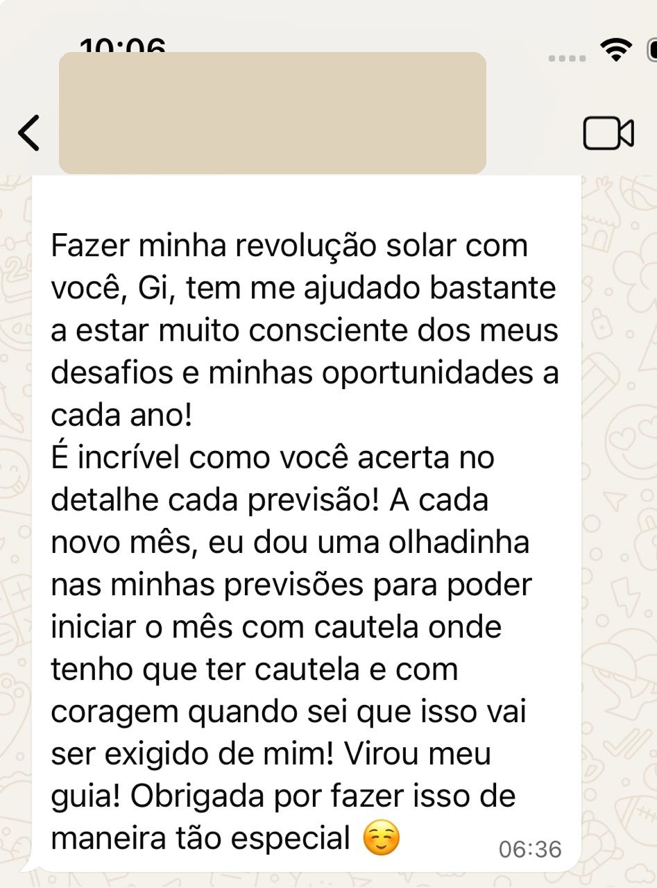 Depoimento de cliente sobre o uso mensal das previsões